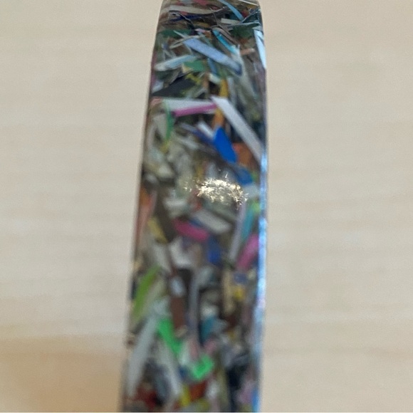 Acrylic Bangle Recycled Paper 1 - Picture 5 of 9